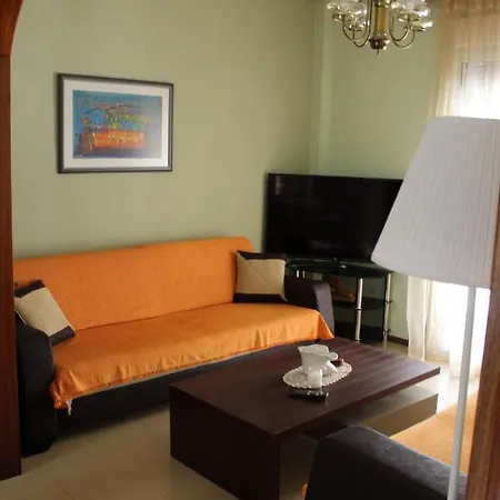 Comfortable Apartment In The Center Of Alexandroupolis Exterior photo