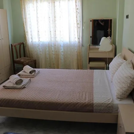 Comfortable Apartment In The Center Of Alexandroupolis Exterior photo